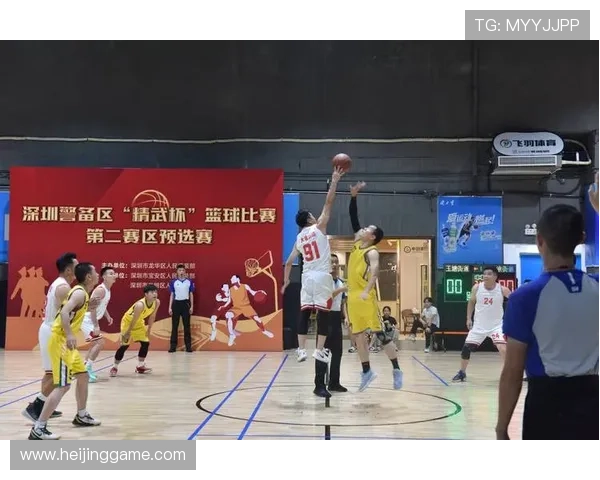 深圳篮球队在精英赛中的灵活性表现分析与战术探讨
