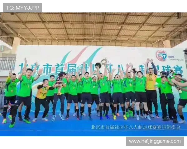 足球场上的奇妙名字盘点那些最怪异的足球明星称号与背后的故事