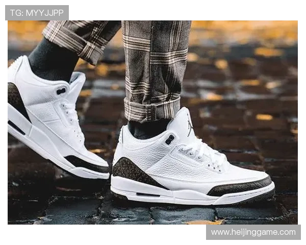 足球明星日常穿搭揭秘他们最爱的鞋款与风格解析